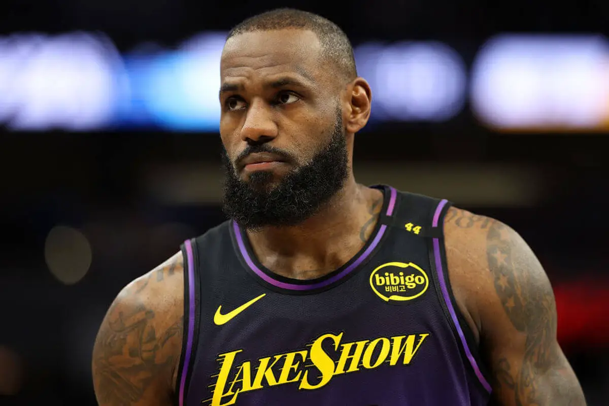 JJ Redick says he doesn’t know when LeBron James will rejoin Lakers