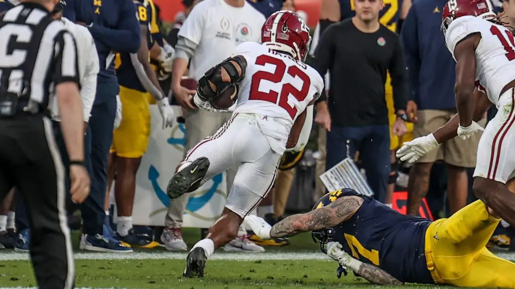 Michigan football contending for Alabama RB Justice Haynes