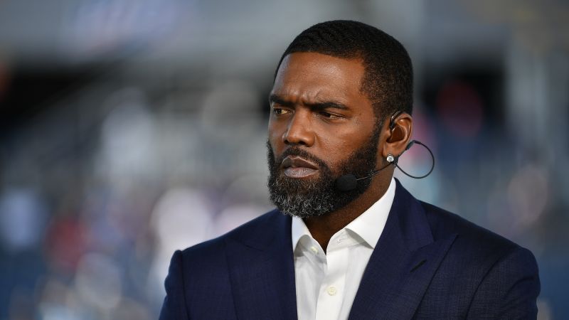 Pro Football Hall of Famer Randy Moss announces cancer battle