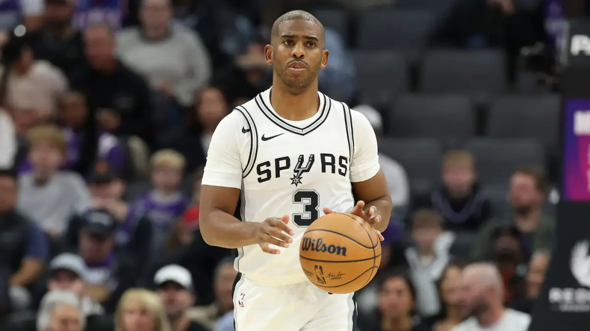 Spurs' Chris Paul says he wants to play one or two more NBA seasons before retiring: 'I love hooping'